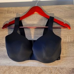 Black Victoria's Secret Smooth Back Bra